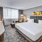 Hilton Garden Hotel 4*
