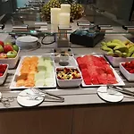 Hilton Garden 4*