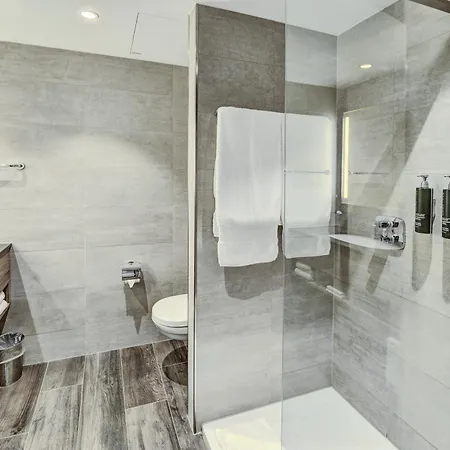 Hilton Garden 4* Wiener Neustadt