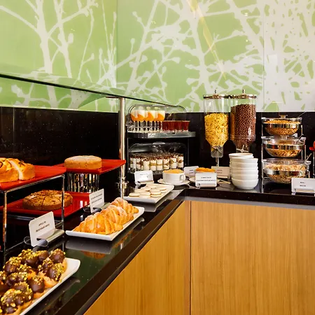 Hilton Garden 酒店