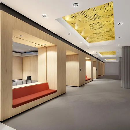 Hilton Garden מלון 4*