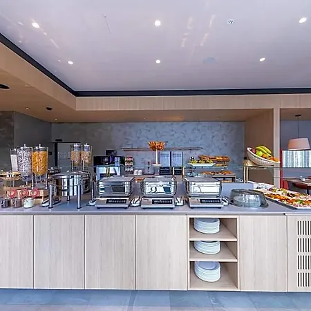 Hilton Garden 4*