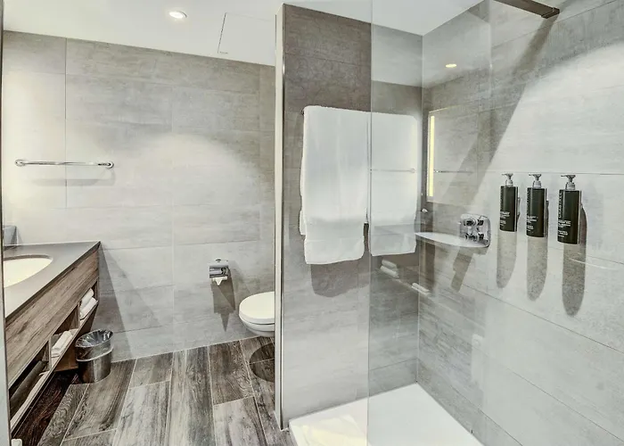 Hotel Hilton Garden 4*