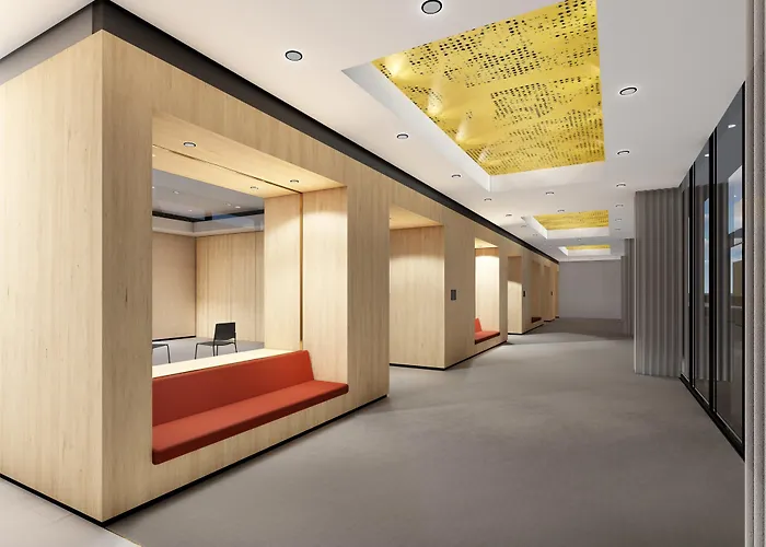 Hilton Garden Hotel 4*